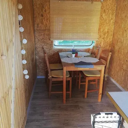 Przy Pokojach Goscinnych Pod Tuja Wisełka